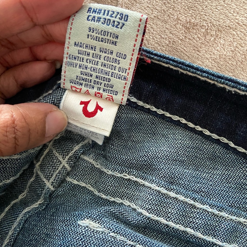 True Religion boot cut jeans - Picture 10 of 11